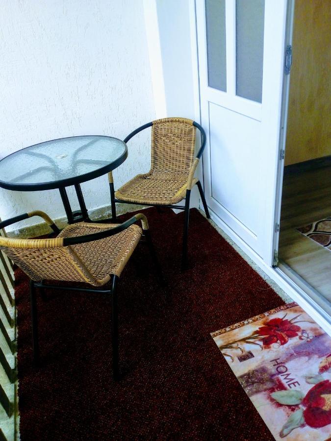 Rose & Water Guest House 帕维尔巴尼亚 外观 照片